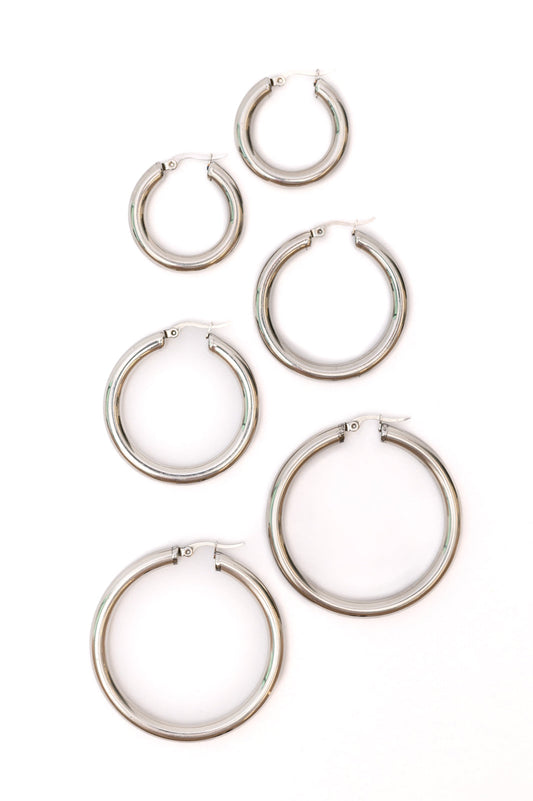 Day To Day Hoop Earrings Set In Silver