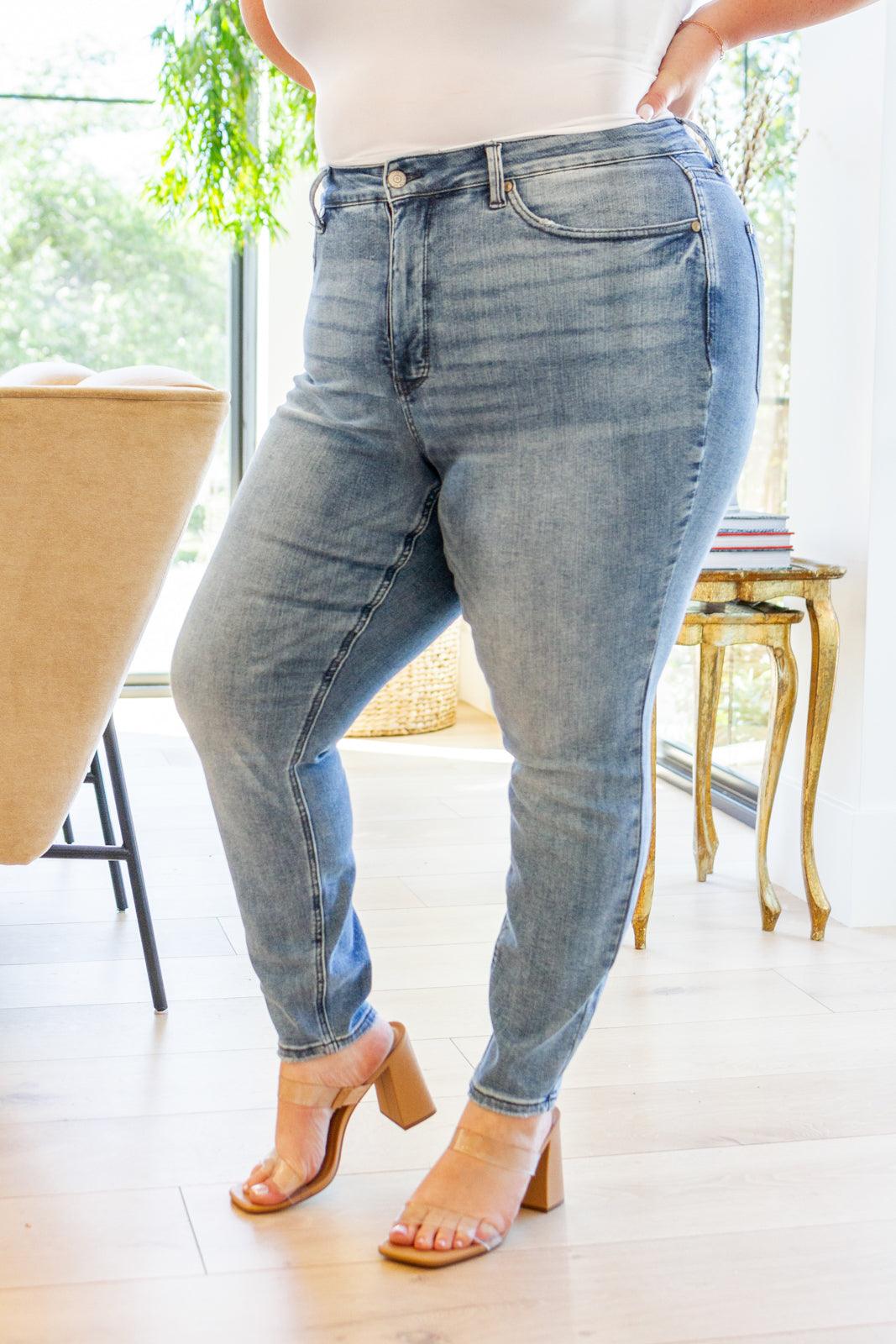 Veronica High Rise Control Top Vintage Skinny Jeans - Waverly Paige Boutique