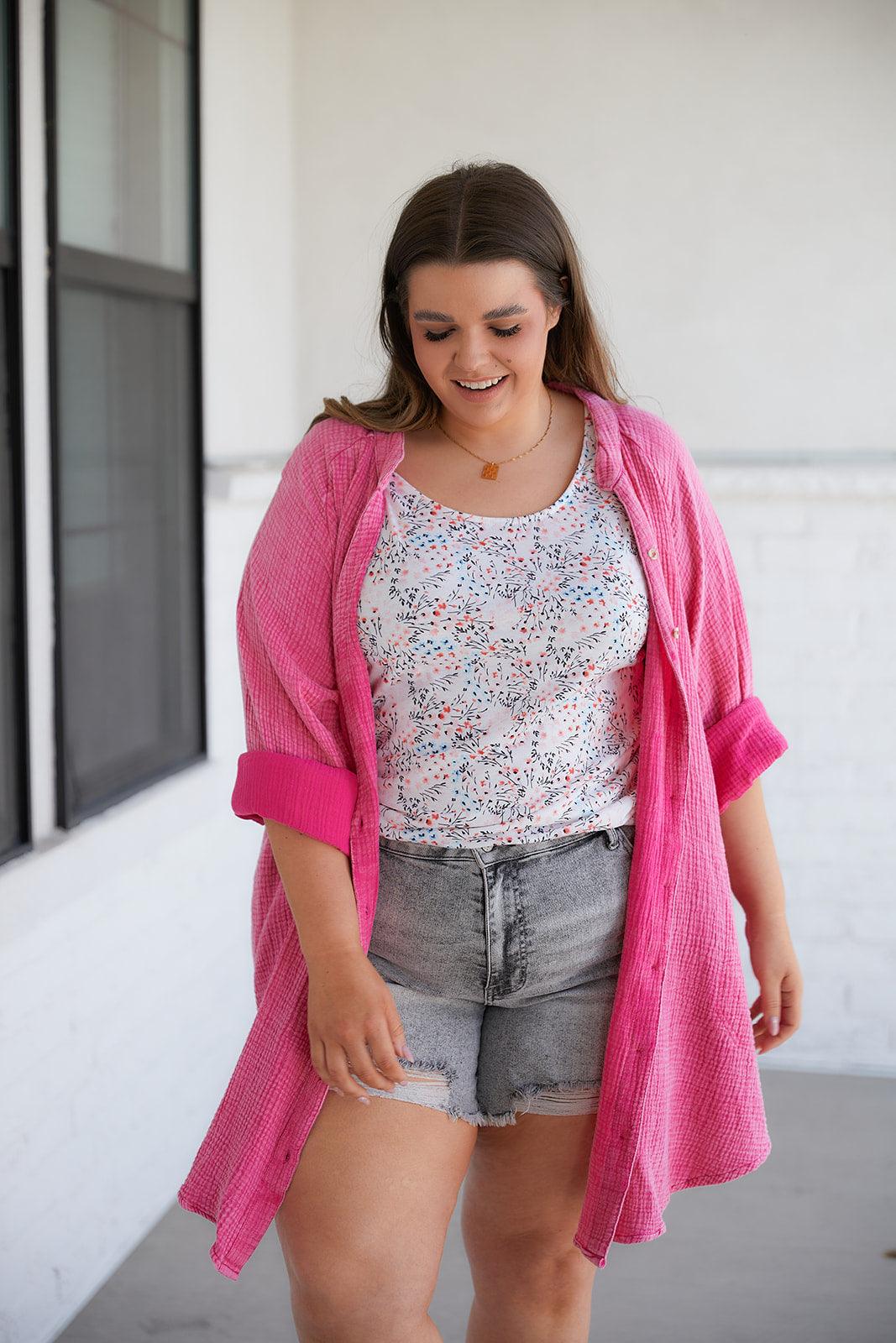 Kinsley Mid Rise Distressed Cut Off Shorts - Waverly Paige Boutique