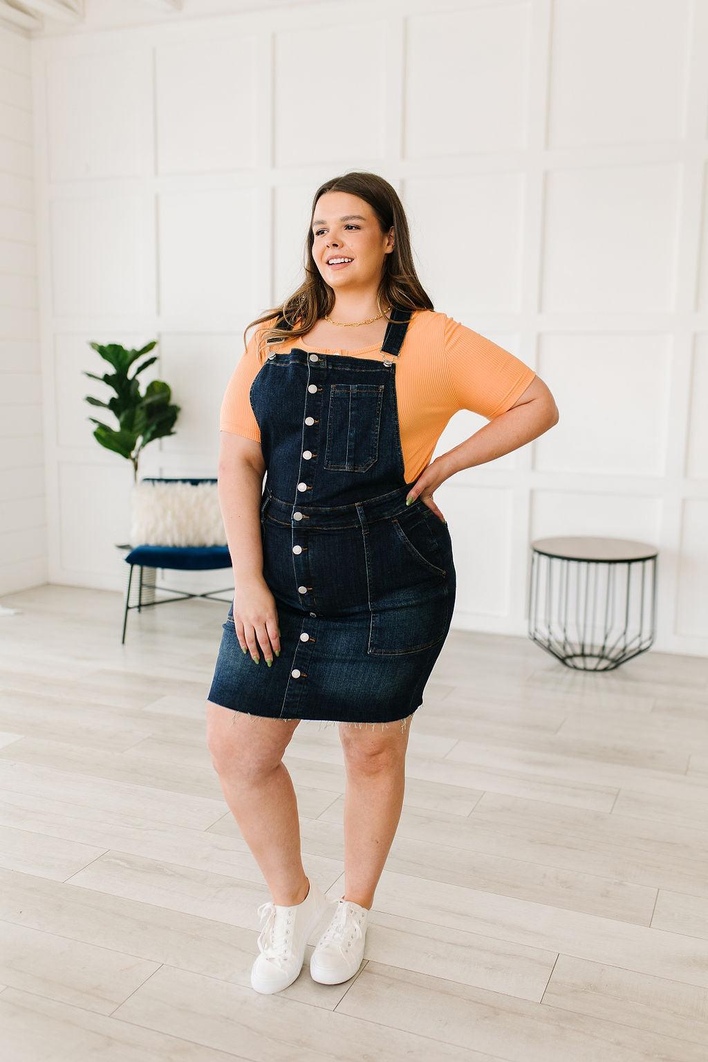 It Figures Scoop Neck Top - Waverly Paige Boutique