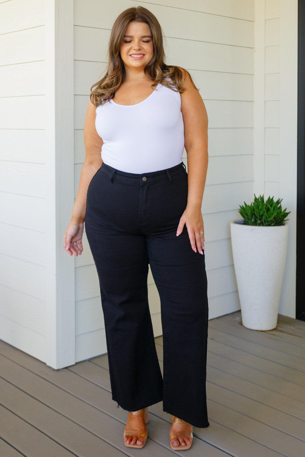 August High Rise Wide Leg Crop Jeans in Black - Waverly Paige Boutique
