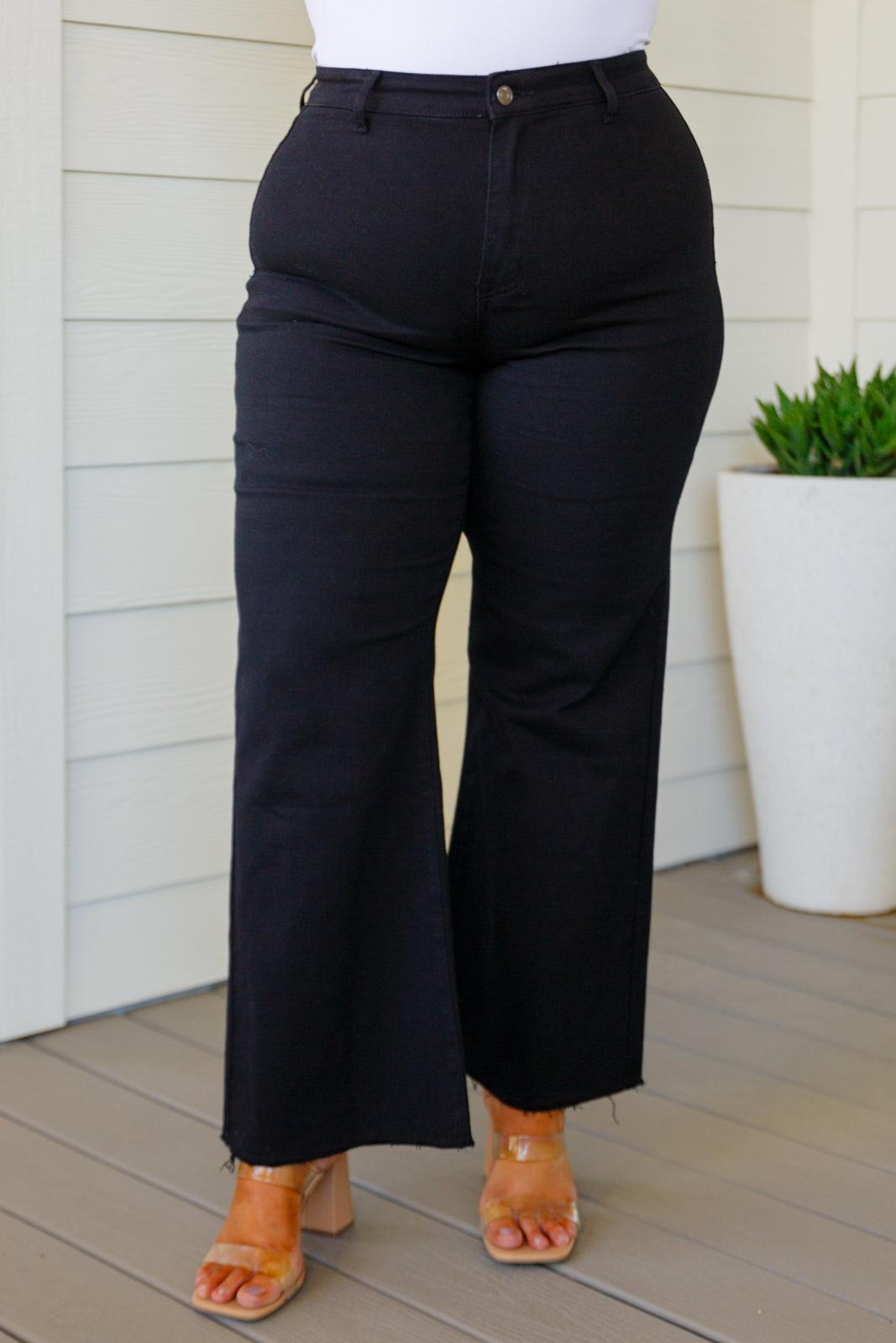 August High Rise Wide Leg Crop Jeans in Black - Waverly Paige Boutique