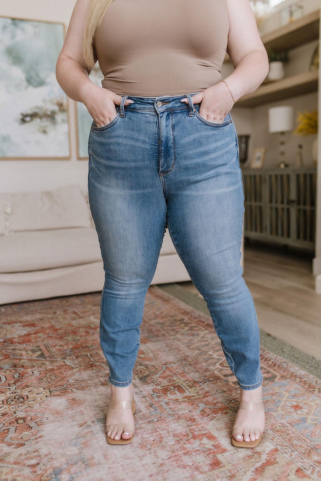 Betsy High Rise Control Top Shield Pocket Skinny Jeans - Waverly Paige Boutique