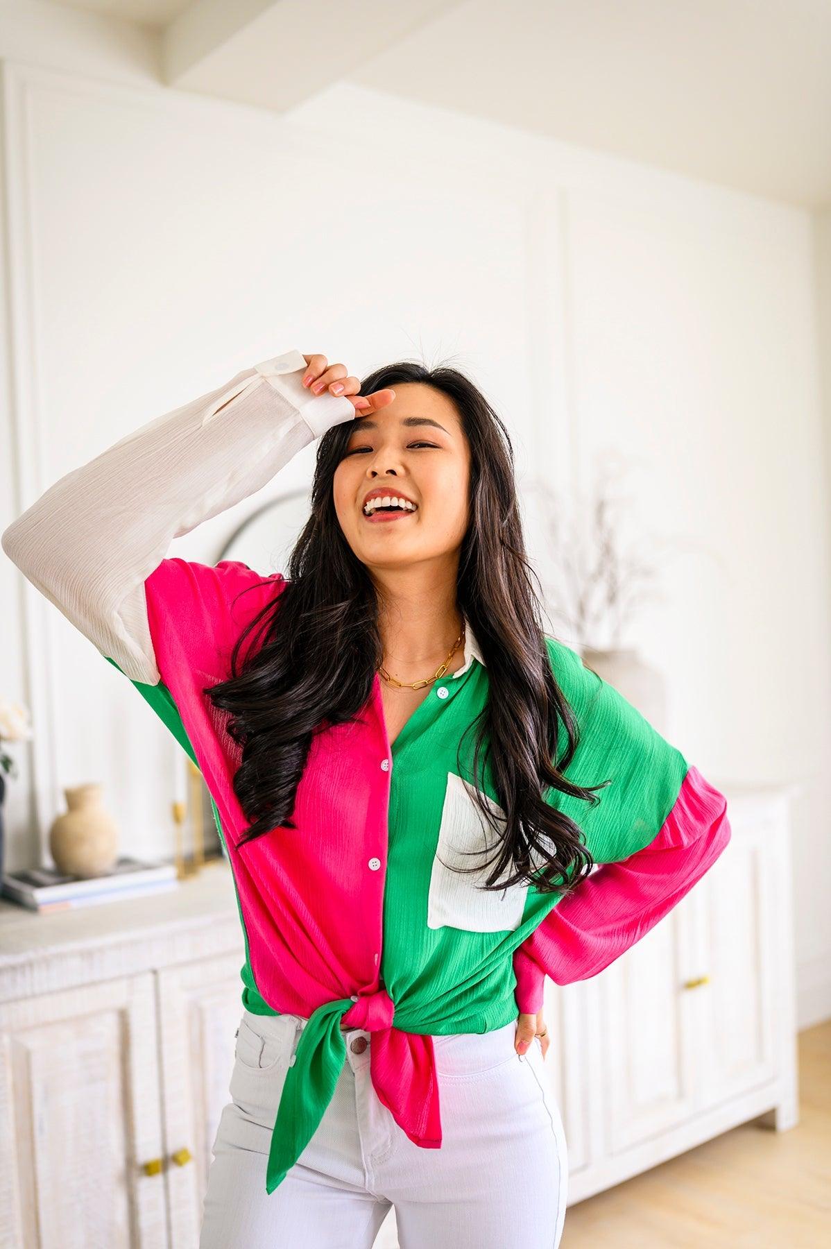 Capture the Day Two Toned Button Up Kelly - Waverly Paige Boutique