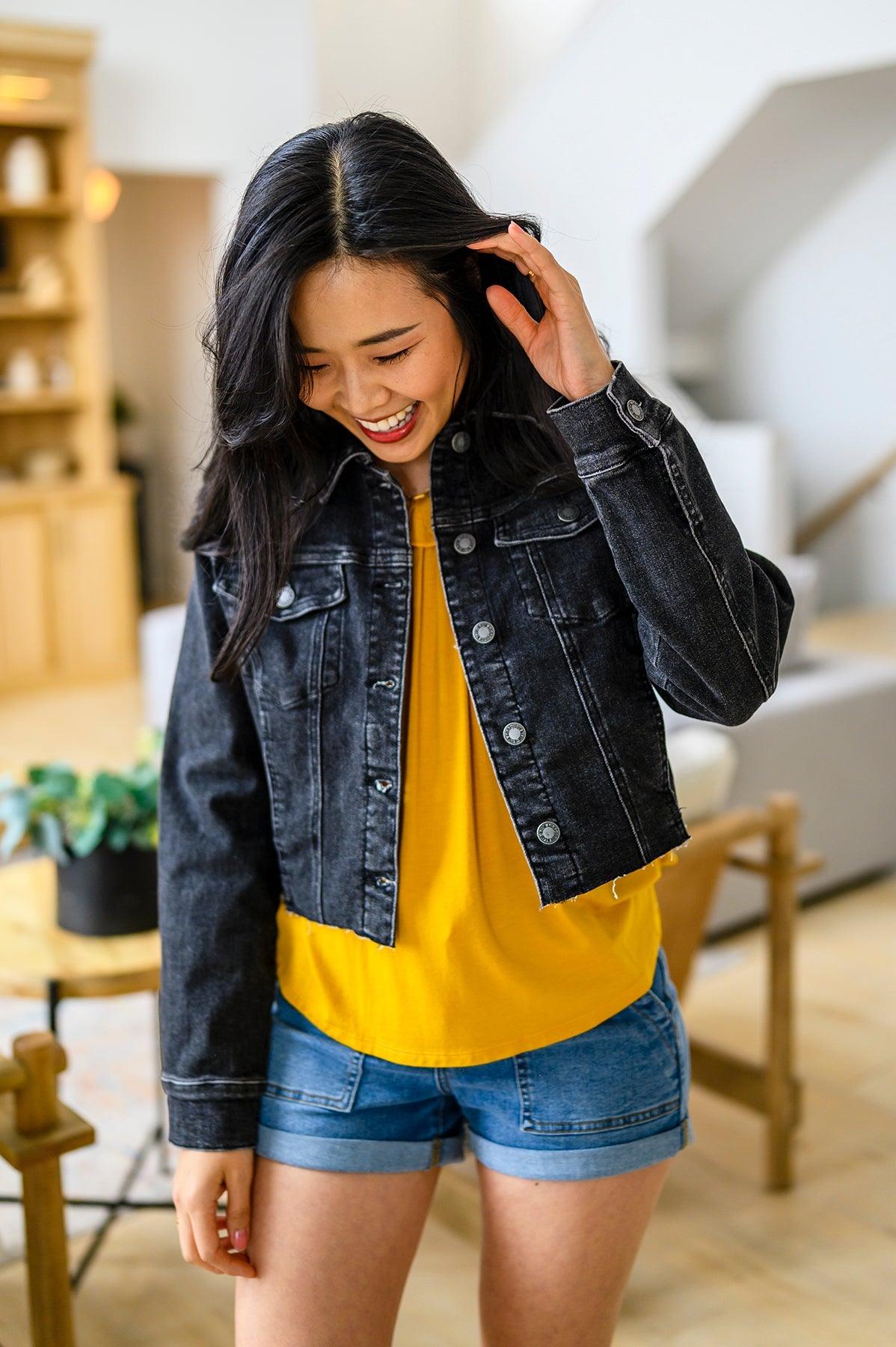 Charlie Cropped Denim Jacket - Waverly Paige Boutique