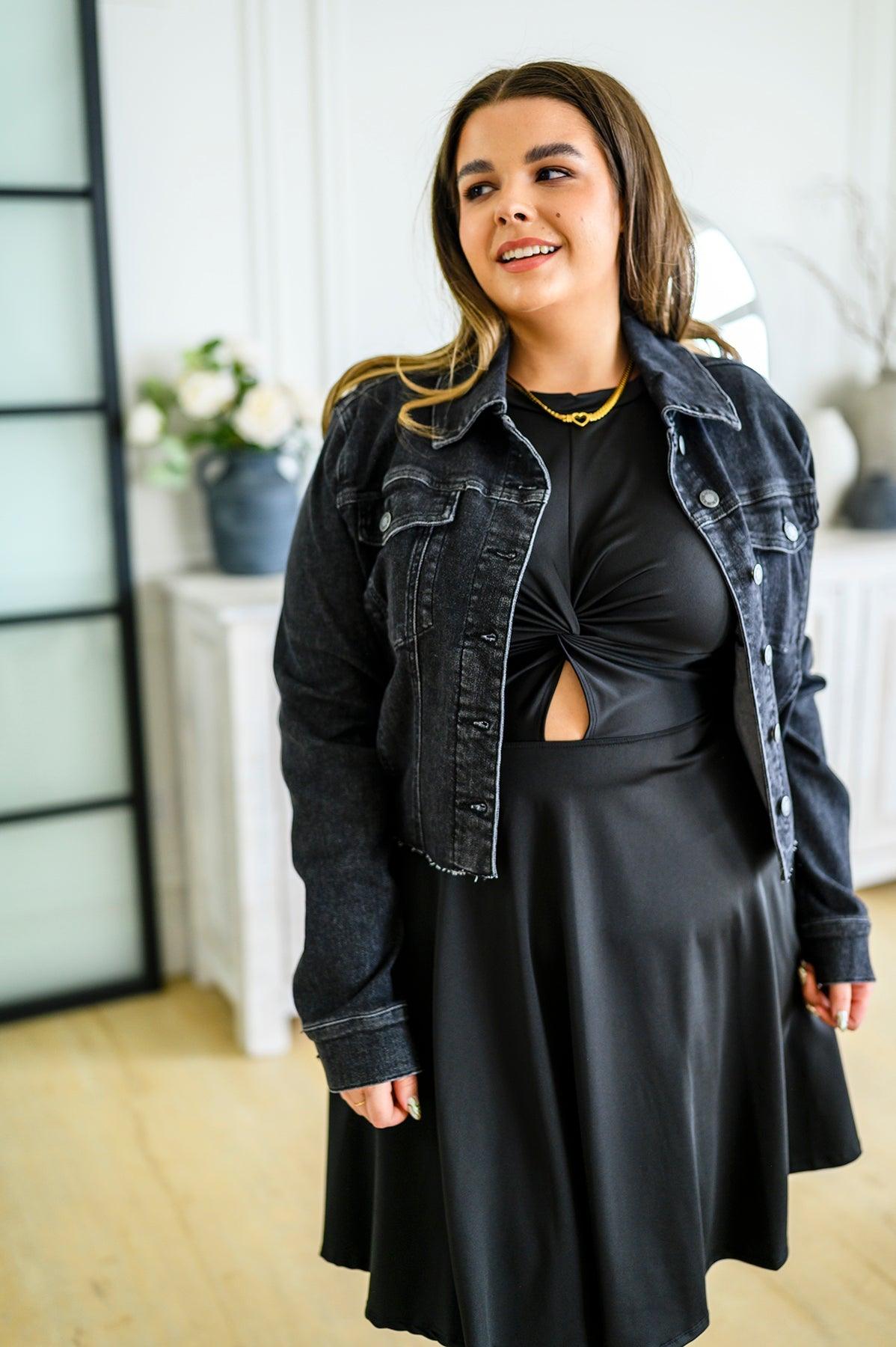Charlie Cropped Denim Jacket - Waverly Paige Boutique