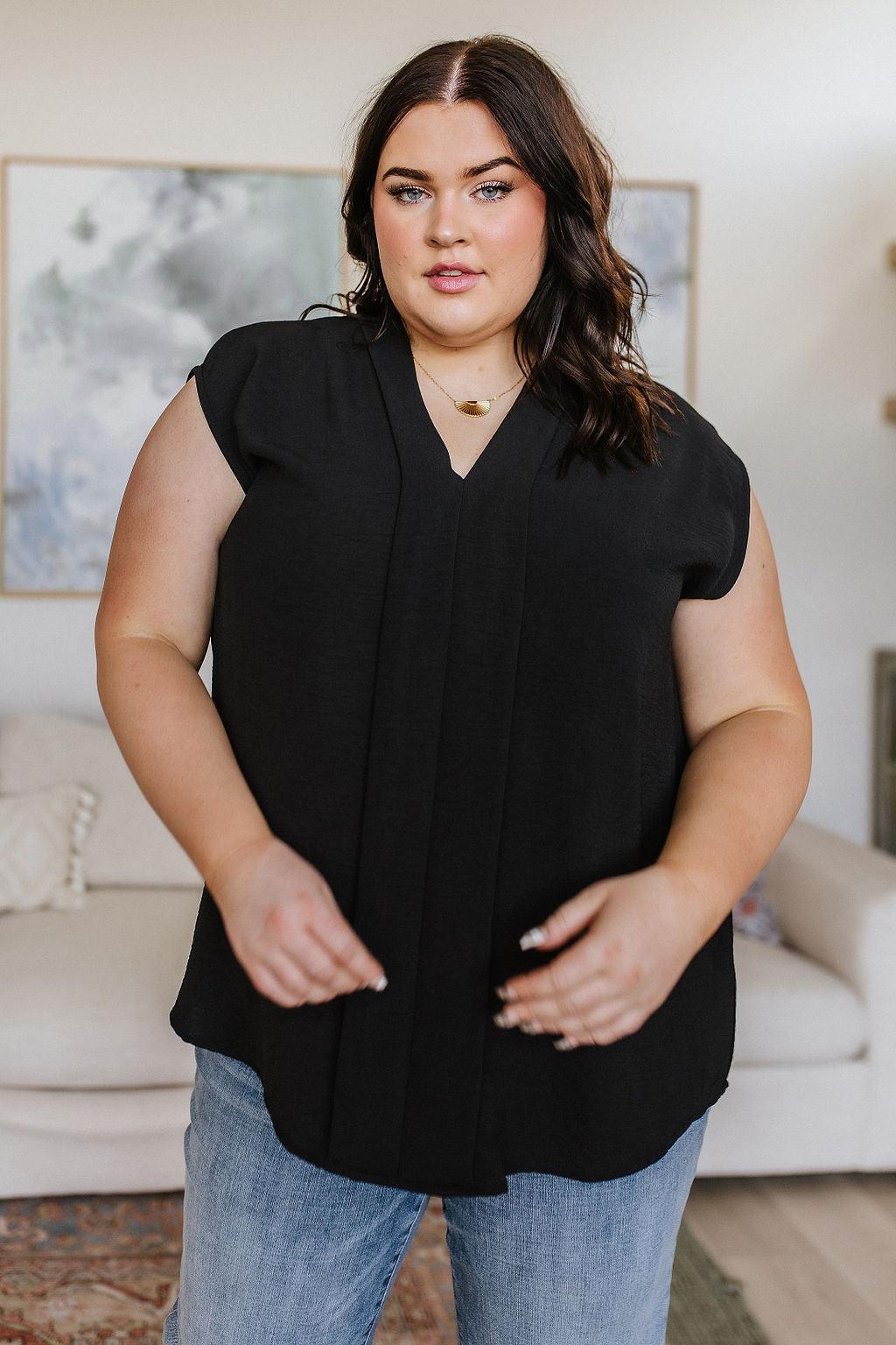 Elevate Everyday Blouse in Black - Waverly Paige Boutique