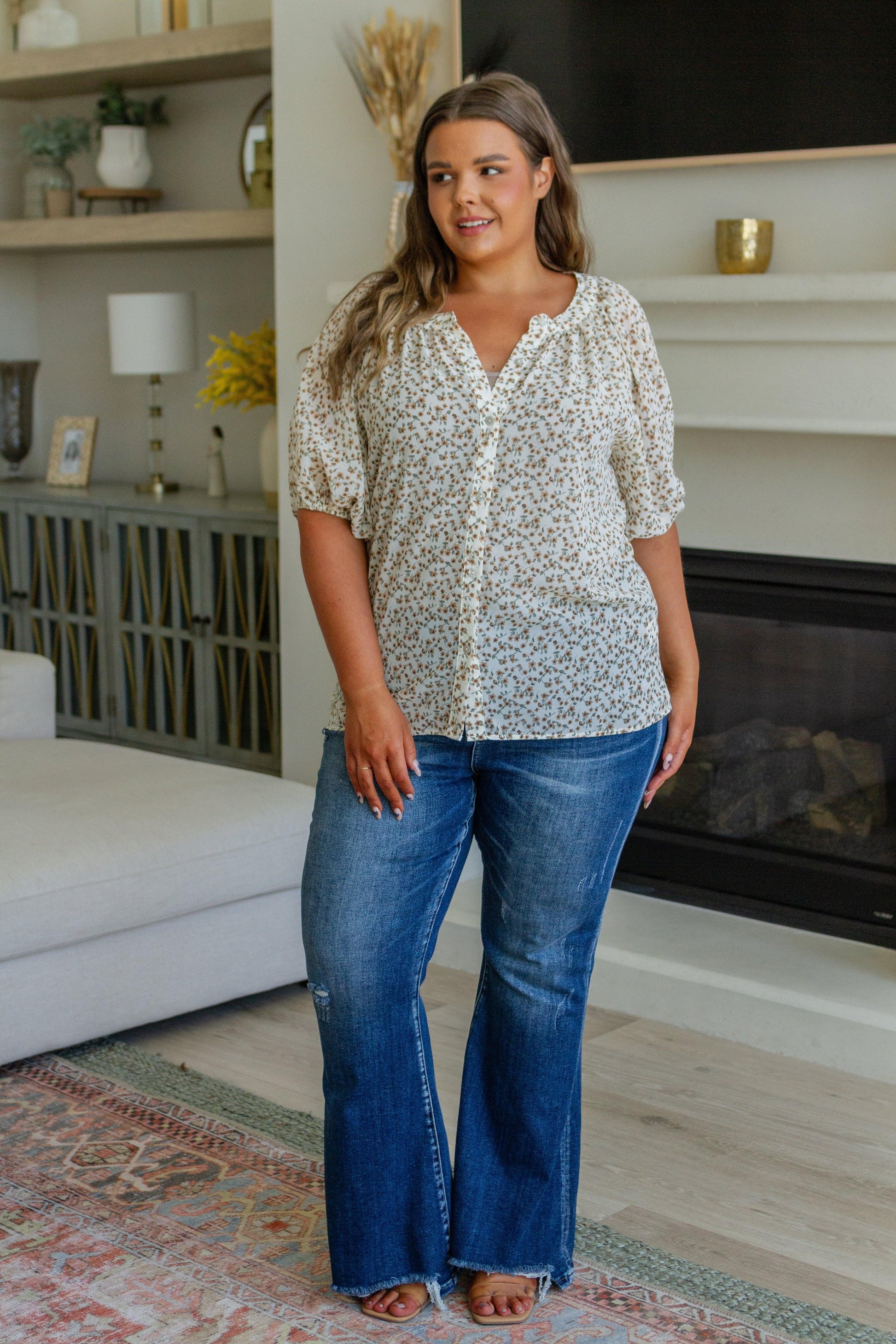 Carina High Rise Vintage Wash Flare Jeans - Waverly Paige Boutique