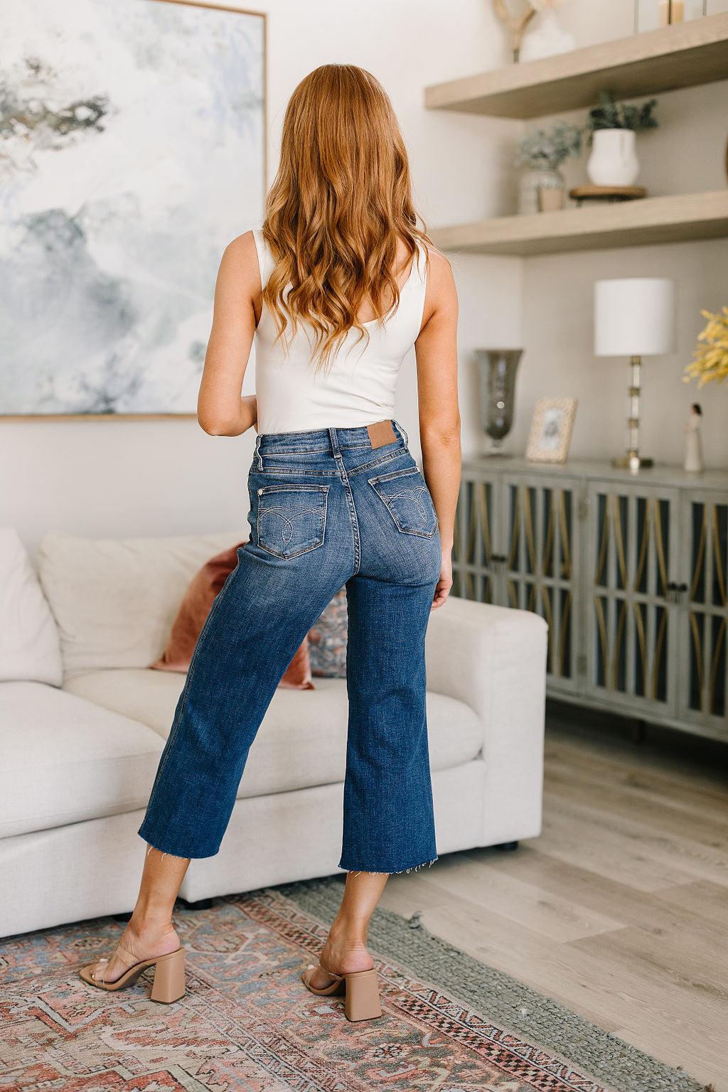 Hayes High Rise Wide Leg Crop Jeans - Waverly Paige Boutique