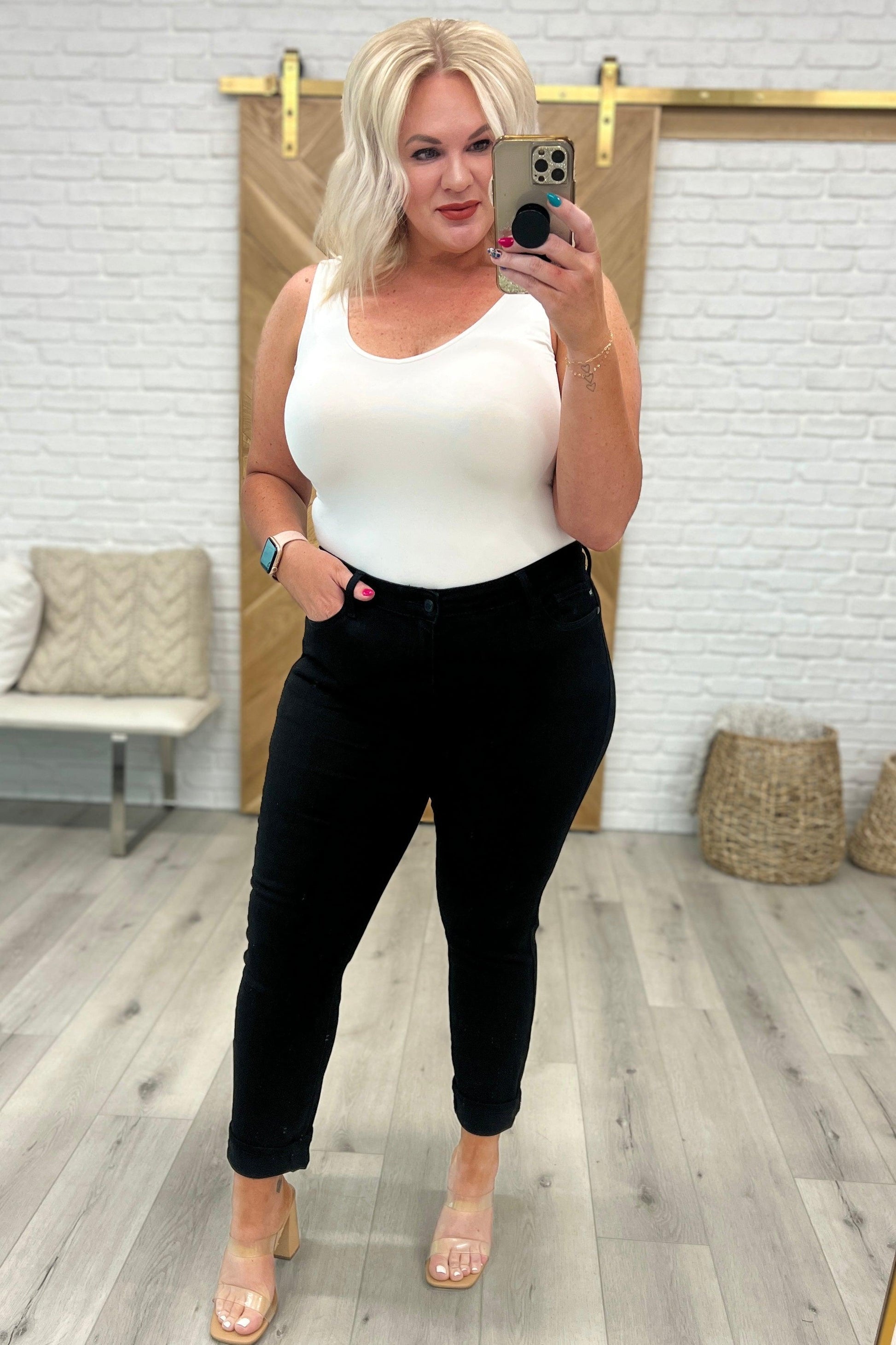 Edith Mid Rise Classic Slim Jeans in Black - Waverly Paige Boutique