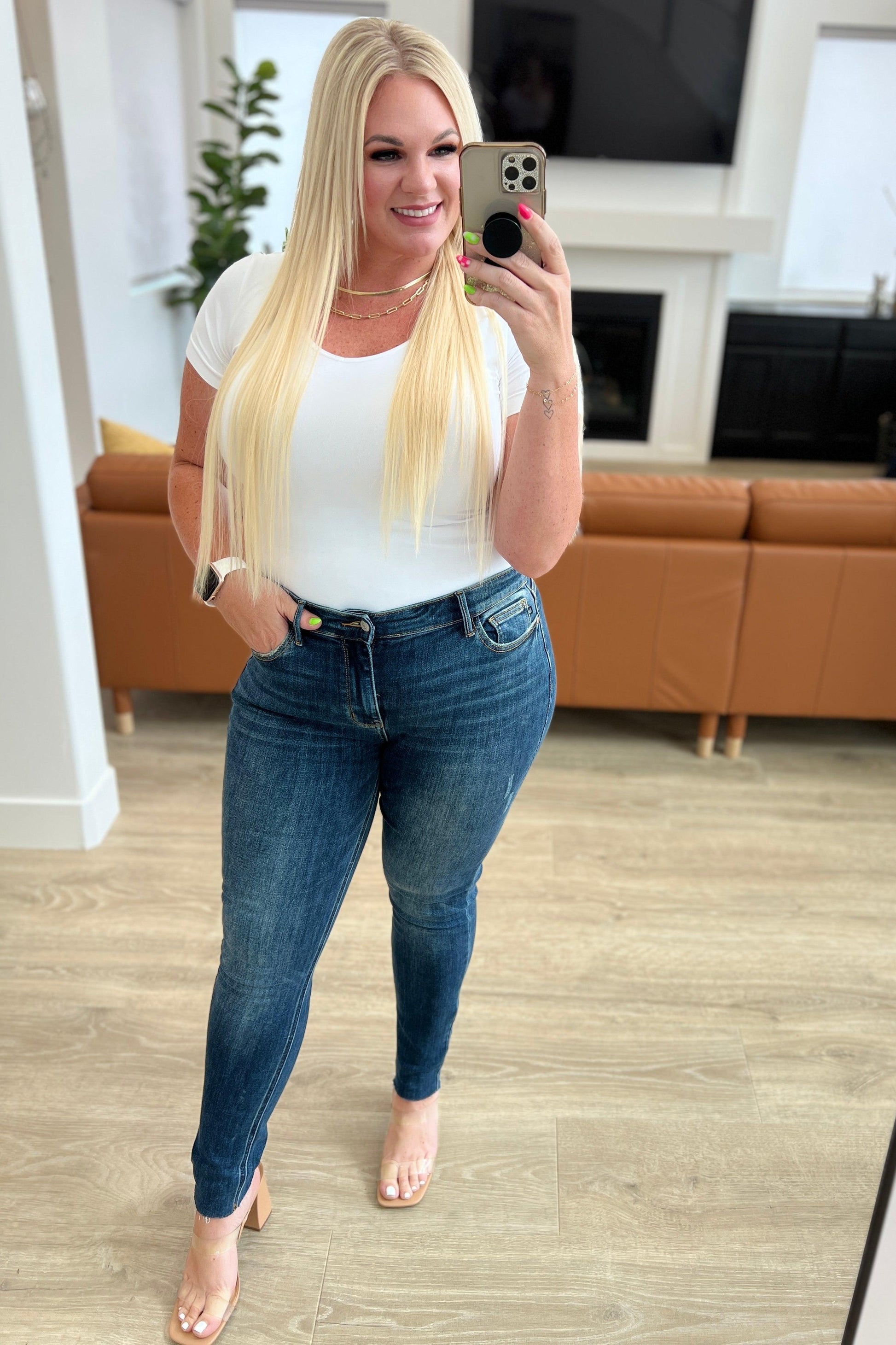 Lydia Mid Rise Vintage Raw Hem Skinny Jeans - Waverly Paige Boutique