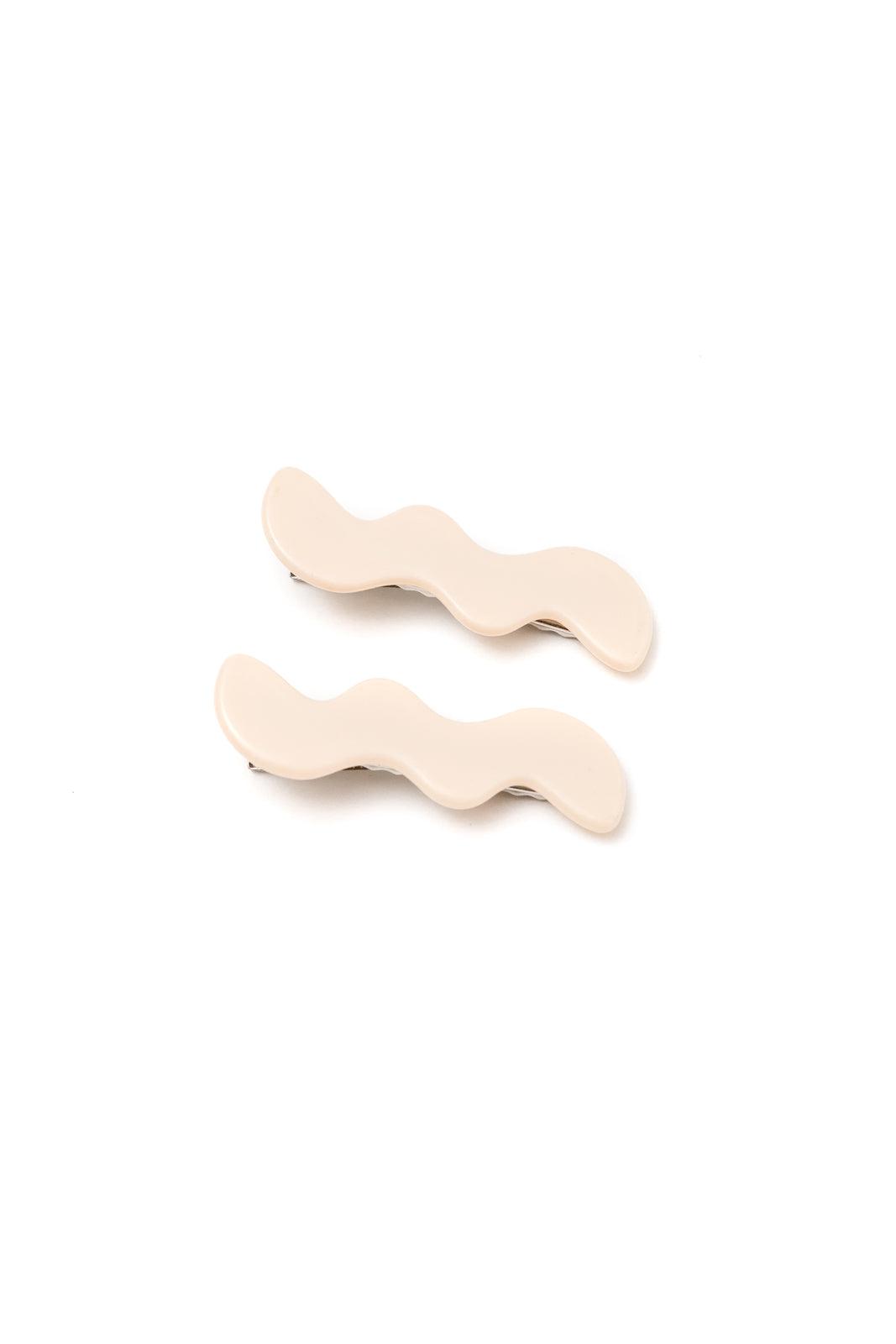Wavy Clip Set in Cream - Waverly Paige Boutique