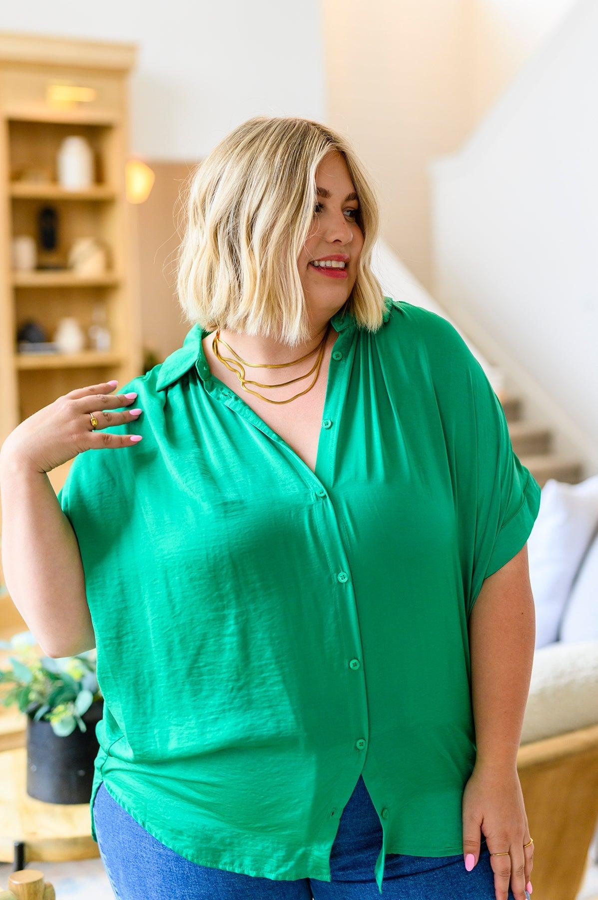 Working On Me Top in Kelly Green - Waverly Paige Boutique
