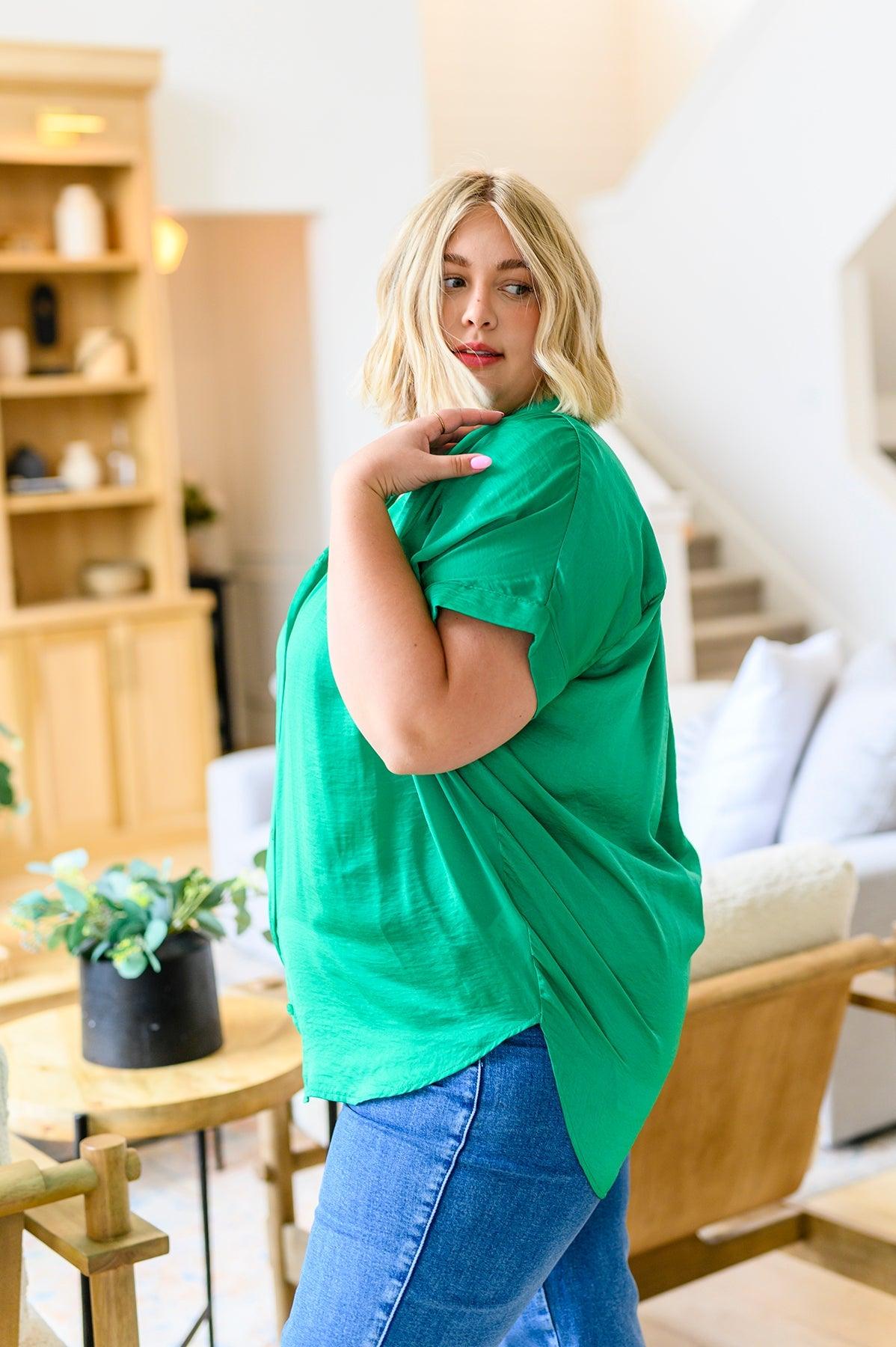 Working On Me Top in Kelly Green - Waverly Paige Boutique
